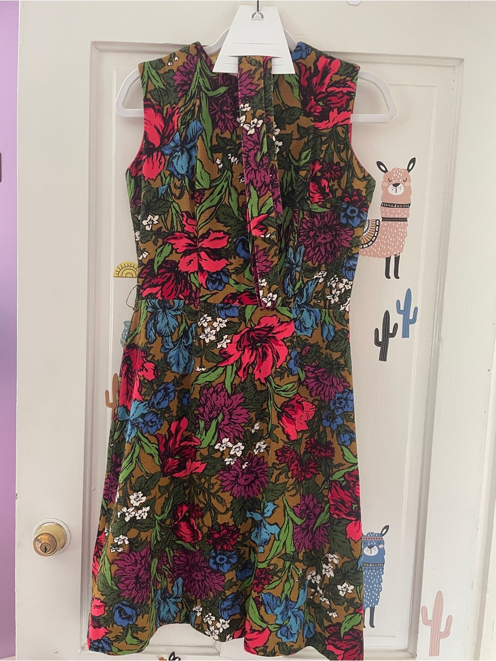 Vintage 1950’s-1960’s-1970’s floral dress with belt